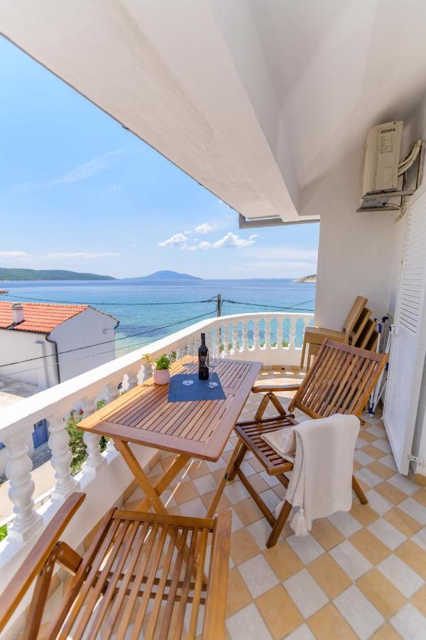Apartmani Noris Martinšćica Extérieur photo