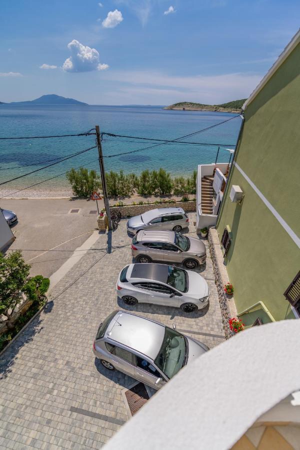 Apartmani Noris Martinšćica Extérieur photo