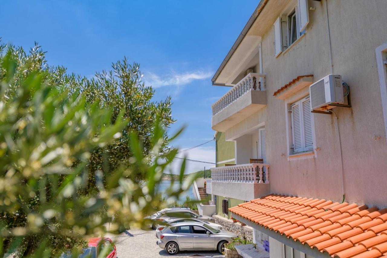 Apartmani Noris Martinšćica Extérieur photo